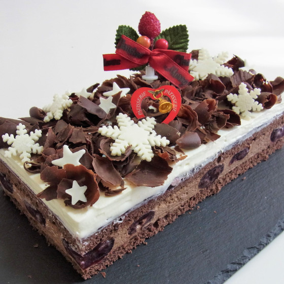 クリスマスケーキ　フォレノアール