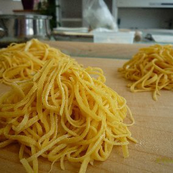 今月はちょっとお得！手打ちパスタ　焼きとうもろこしのソース