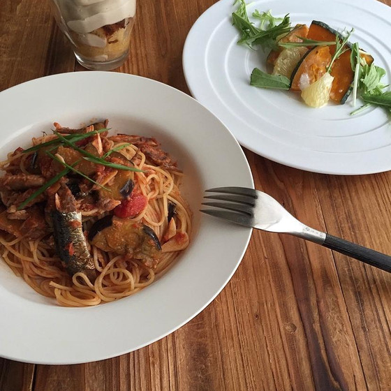 秋の味覚を楽しむ！秋刀魚のパスタ&オニオングラタンスープ