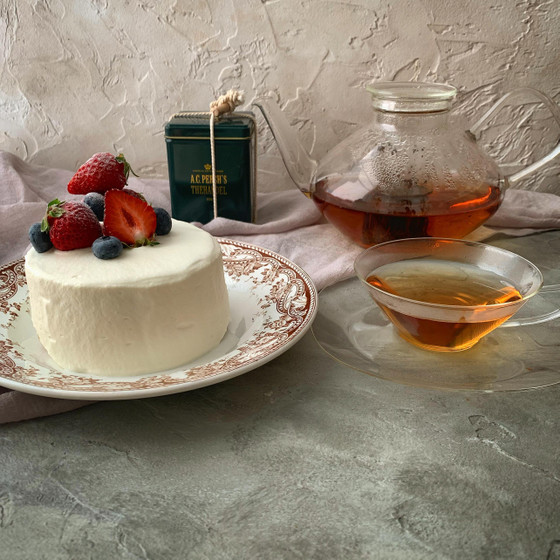 レッスンに使用する茶葉と茶器。