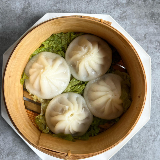 お土産付き！生地から作る小籠包 &  パラパラ炒飯　高級中国茶飲茶レッスン