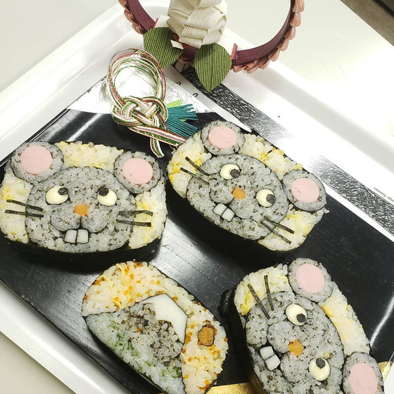 飾り巻き寿司「来年の干支ねずみちゃん」