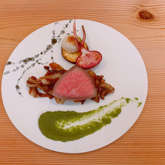 ステーキをうまく焼きたい方！和牛のロティ　下仁田葱のソース