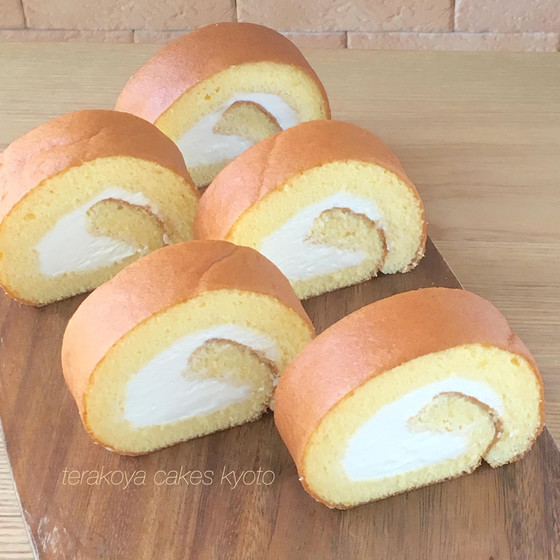 ココア純生ロールケーキ