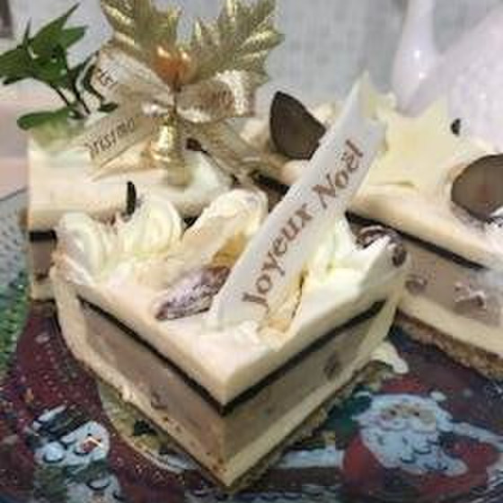 クリスマススペシャルケーキ　ティラミス・オ・マロン