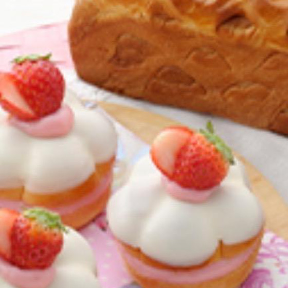 ”ダブルベリーブリオッシュといちごミルク”