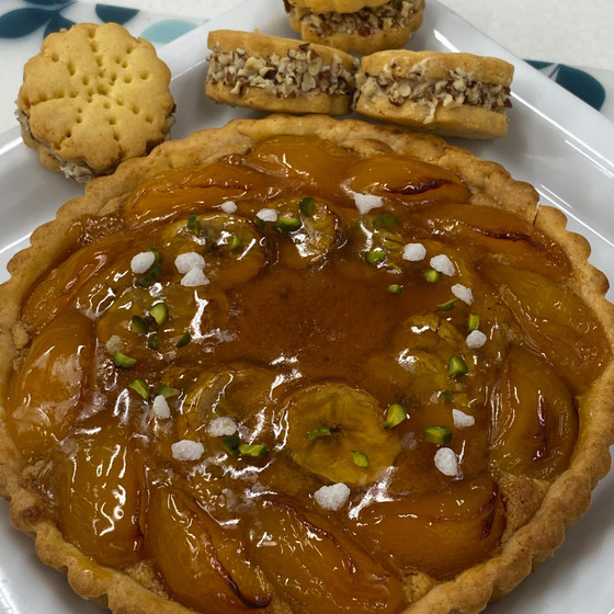 サクホロフルーツタルトとナッツバターサンド