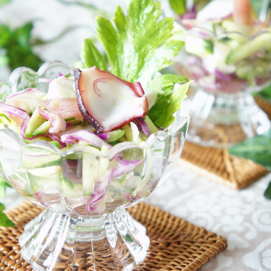 タコと香味野菜のサラダ
