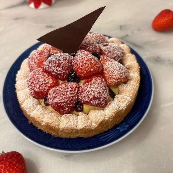 ４月は苺特集！苺が甘くて美味しい季節　ケーキを作りませんか！