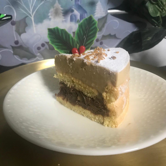 ノエル・プラリーヌをカットしました