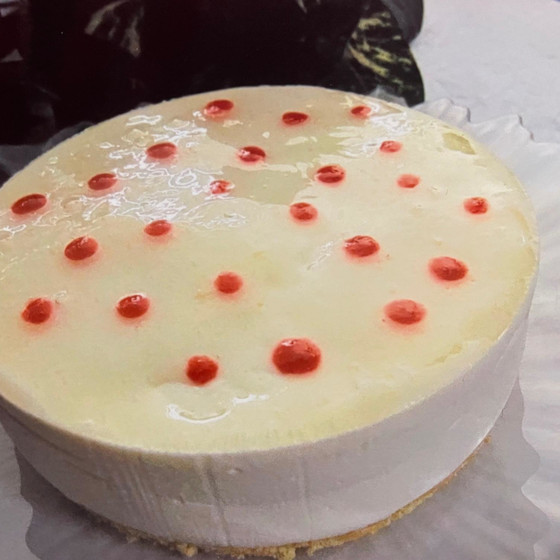 「レアーチーズケーキ」さわやかなチーズケーキ（１５㎝丸セルクル１台実習）
