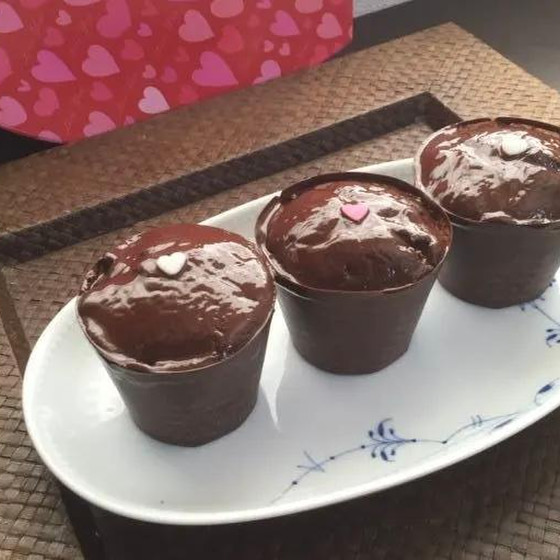「バレンタインチョコマフィン」カップ８個実習（５㎝丸カップで８個）