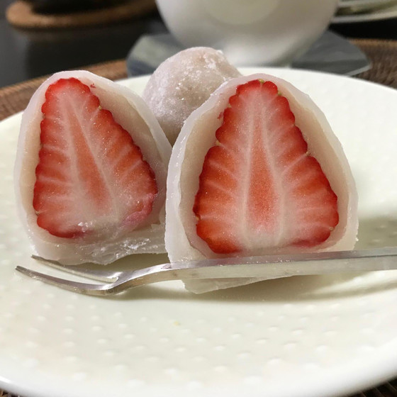 おうちで作れる「いちご大福」/おうちでいちご大福を作りましょう！いちご大福８個実習