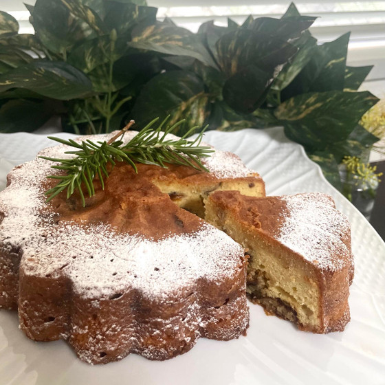 「プルーンケーキ」冷たく冷やしても美味しいプルーンを混ぜ込んだ焼き菓子（１７㎝丸マルグリット型１台実習）