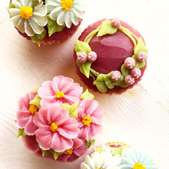 コラボ♪　お花見喫茶とフラワーケーキレッスン