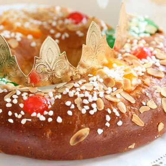 新年を祝うパンデロア＆チキンのノルマンディー風クリーム煮