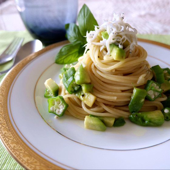 夏はひんやりしたお料理が恋しい！鶏ハムのサラダ仕立てや冷製パスタ　話題のデザート「カッサータ」　全4品