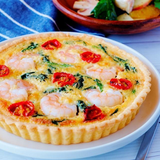 キッシュは生地から手作りするからサクサク！