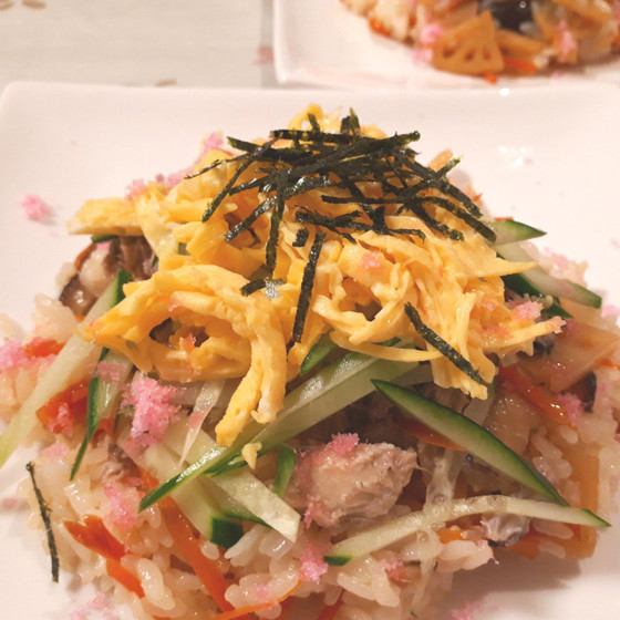 彩り鯖のちらし寿し