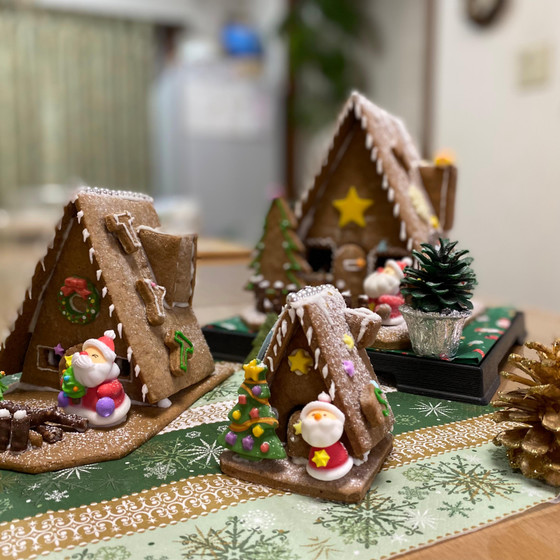 クリスマスの彩り✨　『ヘクセンハウス』