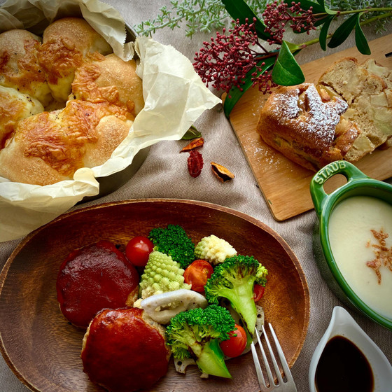 三種のチーズフォンデュパン＆根菜たっぷりDELI
