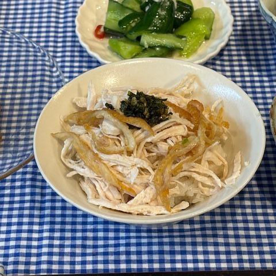 ジーローハン
シンプルながら美味しい