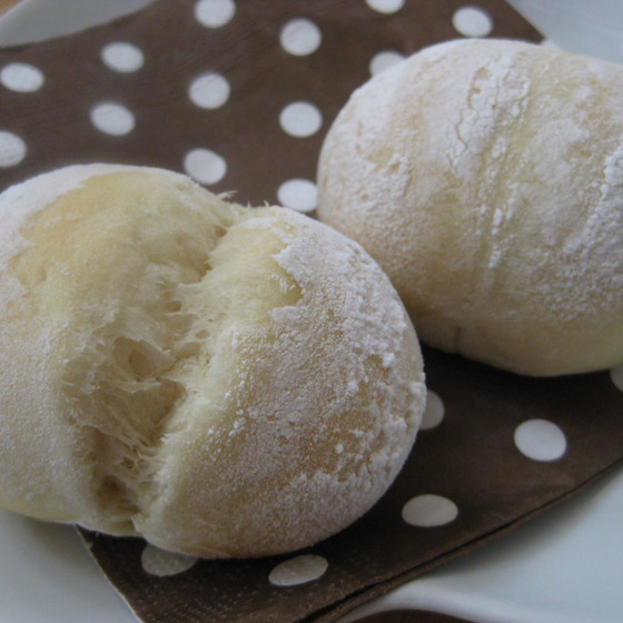 白パンとはちみつレモンケーキ
