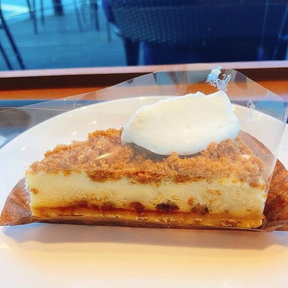 キャラメルナッツのチーズケーキ