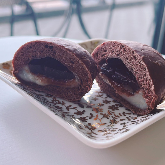 生チョコと求肥のフォンダンショコラパン