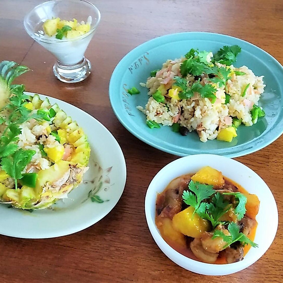 パイナップルを1個まるまるパーティ料理で使い切る。