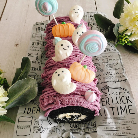 ハロウィンロールケーキとおばけのメレンゲクッキー