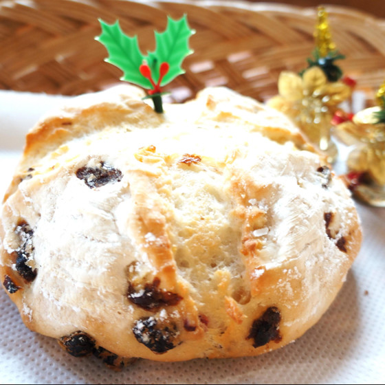米粉のクリスマスカンパーニュです。