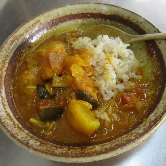 本格スパイス、ルーなし【豆と野菜の薬膳カレー】体験教室