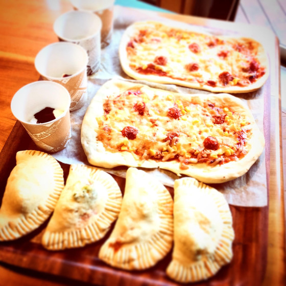 夏休み親子ピザ作りレッスン♫