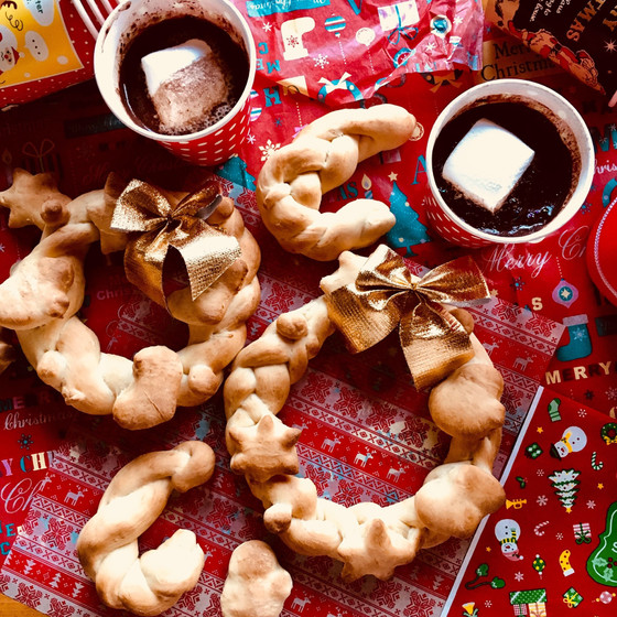 こどもお菓子教室クリスマスレッスン！パンのリース♫