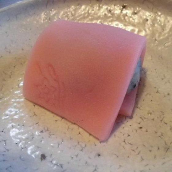 ４月の和菓子は花づくしで