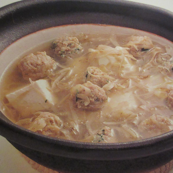 新年のおもてなしは香り鶏団子の牛蒡鍋など