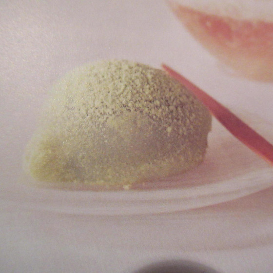 3月の和菓子は春めく鶯餅と懐かしいきんつばを。親子でも参加