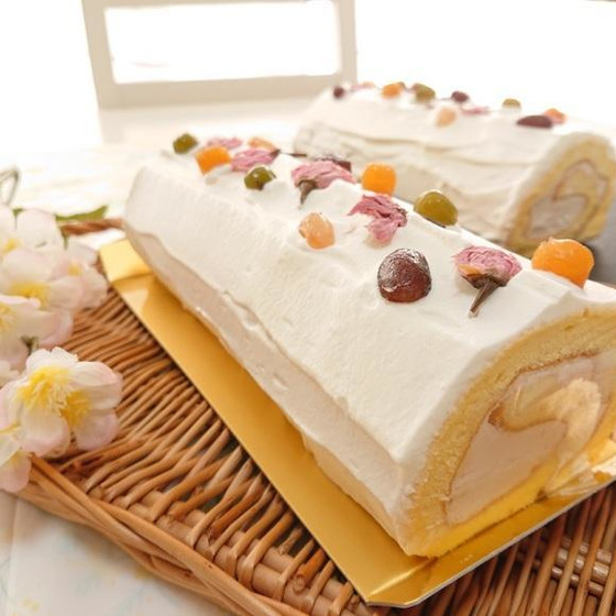 生菓子「桜ろうる」4月お勧めレッスン♪