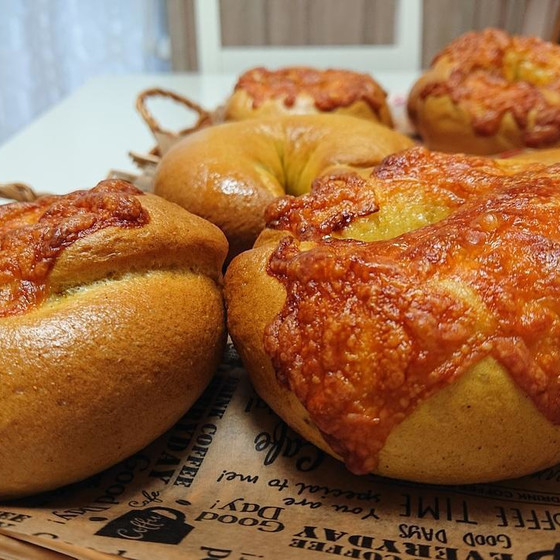 パン「カリーチーズベーグル」3月お勧めレッスン♪