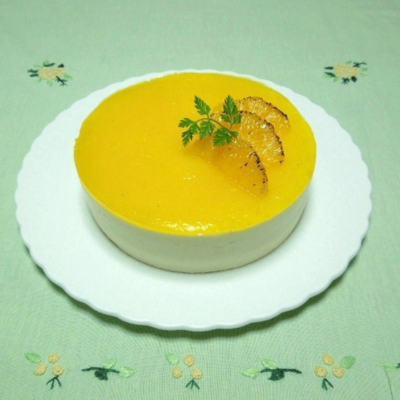 オレンジのレアチーズケーキ
