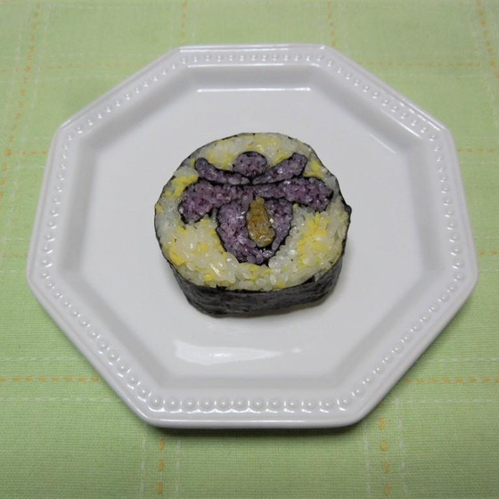 デコ巻きずし