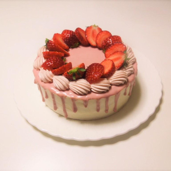 ルビードリップケーキ