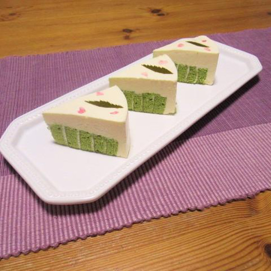 桜のレアチーズケーキ