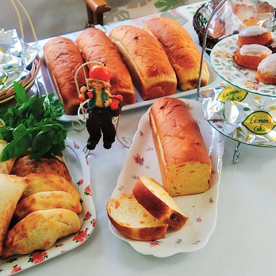 マンゴー食パン、カルツォーネ、レモンケーキレッスン