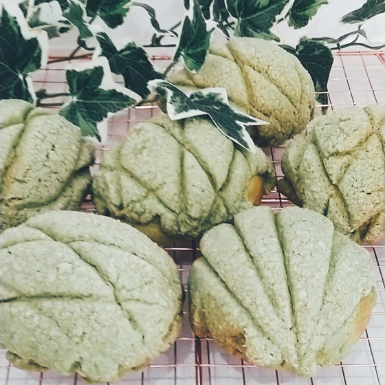 抹茶メロンパン