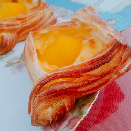 デニッシュペストリー、ポテトパン、フロストアマンディーヌ