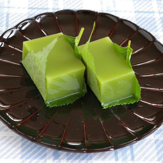 季節の和菓子「翡翠羹」見た目に涼しげ 和菓子認定講座