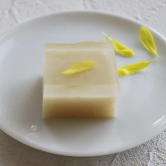 季節の和菓子レッスン　「菊酒」