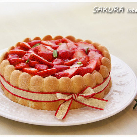 苺のシャルロット